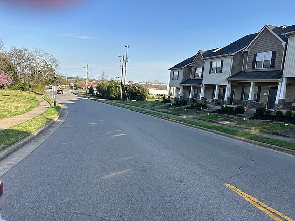 5th image of 4162 Saddlecreek Way