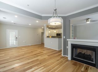 6495 Tayack Pl Unit 101, Alexandria, VA 22312