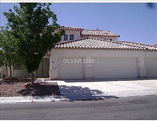 1st image of 825 Stable Glen Dr