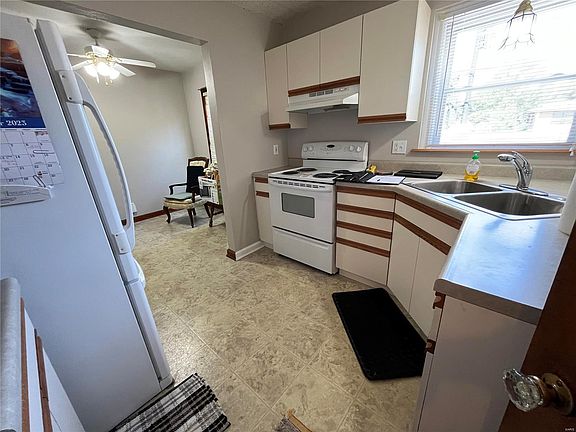 5th image of 712 Franklin Ave