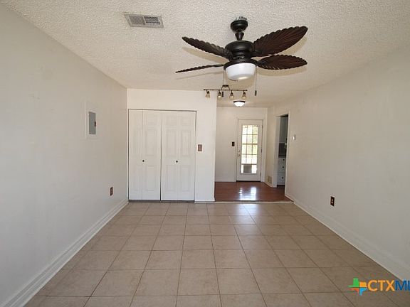 5th image of 277 Pedernales Ln