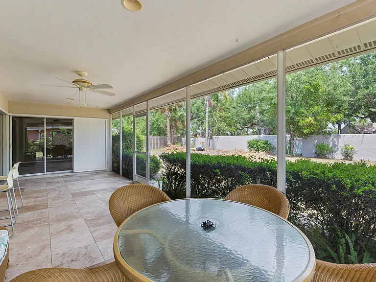 8127 Timber Lake Ln — Photo 13
