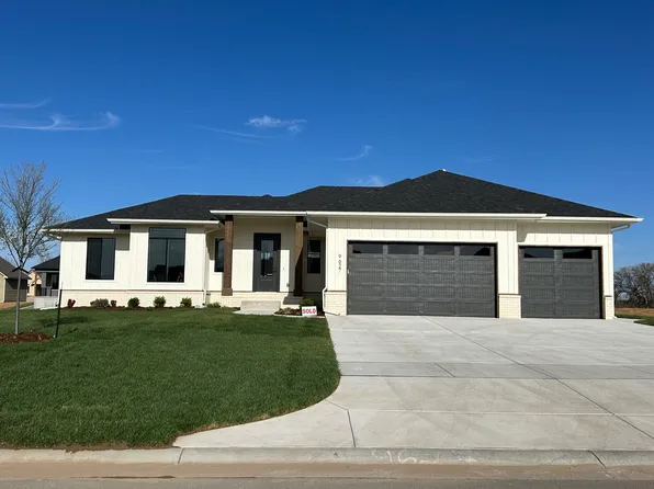 9627 W Wilkinson Ct, Maize, KS 67101