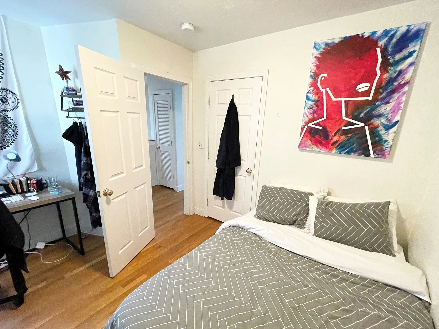 147 Marcella St — Photo 2