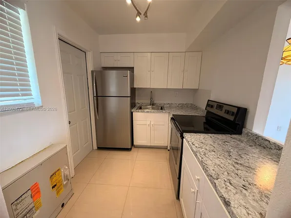 20200 NE 27th Ct, Aventura, FL