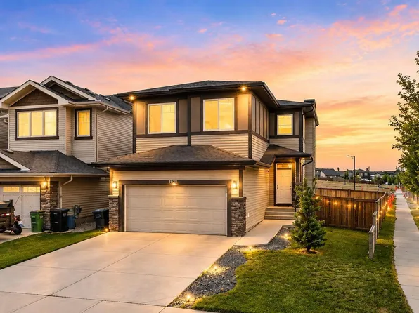 9628 221st St NW, Edmonton, AB T5T 4N7