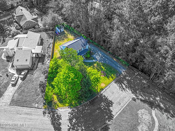 3rd image of 103 Amber Lane