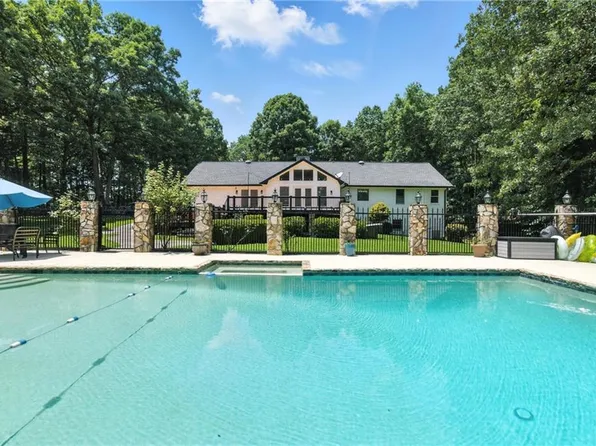2683 Tribble Mill Rd, Lawrenceville, GA 30045