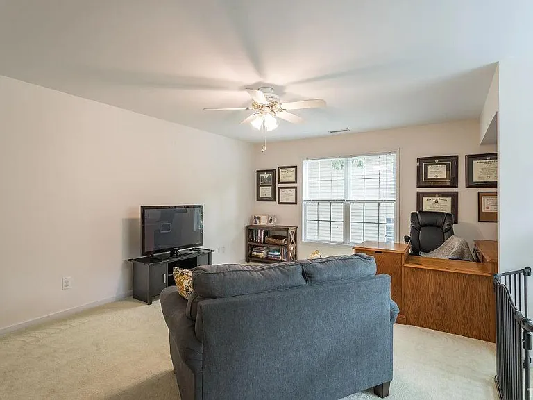 7520 Chesley Ln — Photo 23