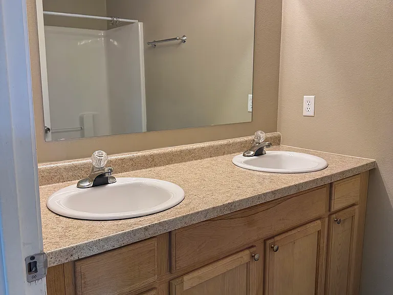 103B Redwood Dr #103B — Photo 6