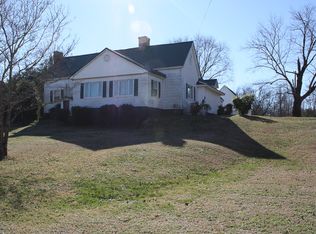 1189 Rock Island Rd, Rock Island, TN 38581