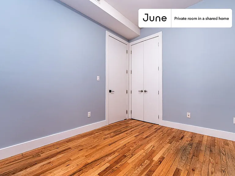 886 Jefferson Ave #B — Photo 1