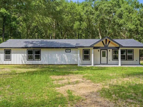 13828 Bronte Courts Dr, Willis, TX 77378