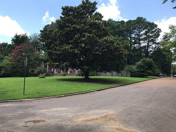 2nd image of 249 Ailene Dr