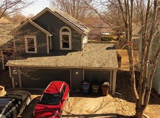 2912 Lankford Dr, Lawrence, KS 66046