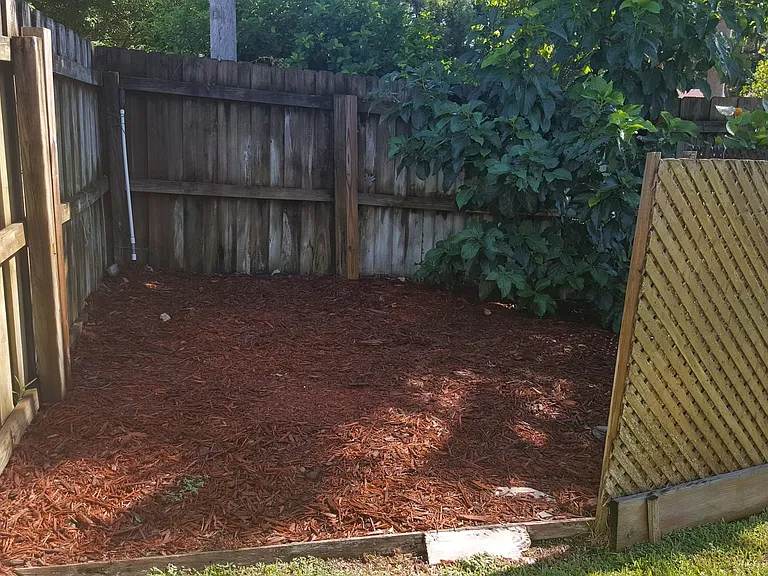 624 Sherman Rd — Photo 5