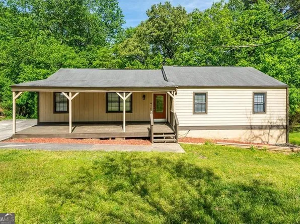 6182 Silver Spur Dr, Lithonia, GA 30058