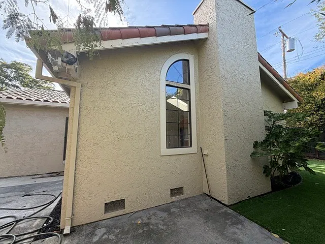 3 bed, 1275 sqft, $5,500 — Photo 2