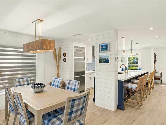 5th image of 1060 6th St S #1060