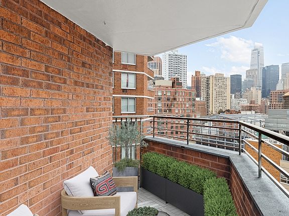 5th image of 500 2nd Ave APT 10B