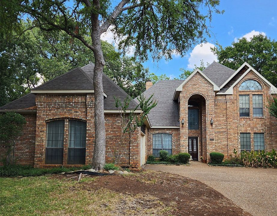 1st image of 3832 Shady Meadow Dr