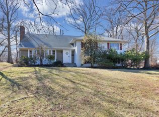 2222 Edgewood Ter, Scotch Plains, NJ 07076