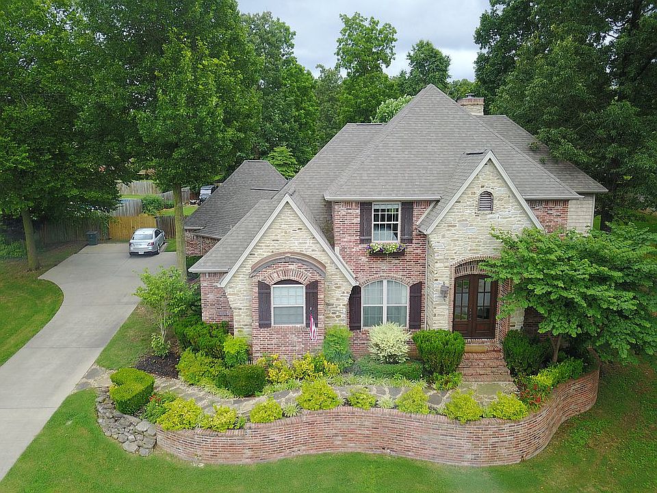 2nd image of 5391 W Yellow Brick Rd