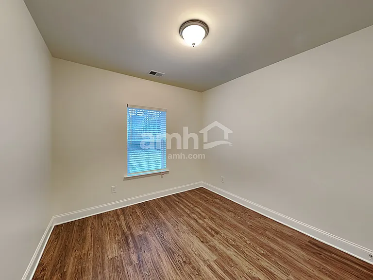 8115 Brookbend Dr — Photo 25