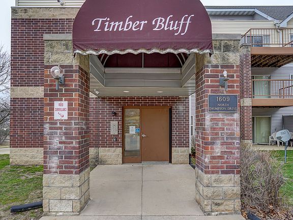 4th image of 1609 N Thompson Dr APT 205