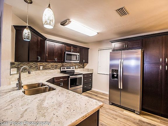 5th image of 11534 NW 74th Ter