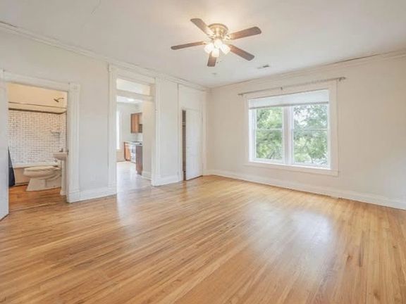 5th image of 309 W Dunklin St APT C