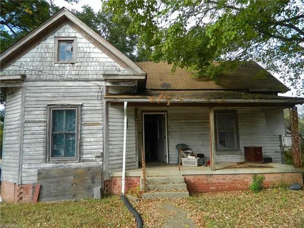 14 Robbins Cres, Lexington, NC 27292