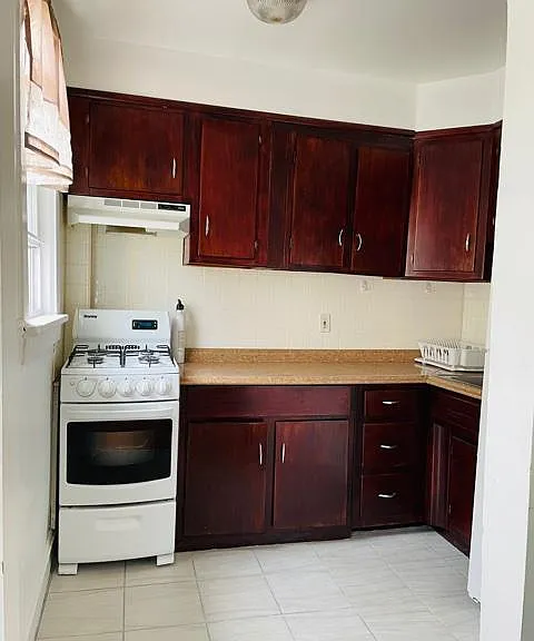 Rich Ave — Photo 2