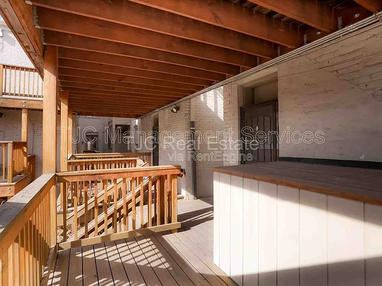 1172 York St #6 — Photo 13