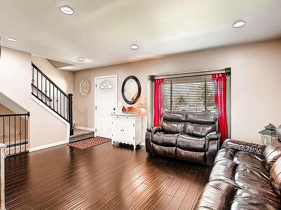 3rd image of 8129 Scarborough Dr