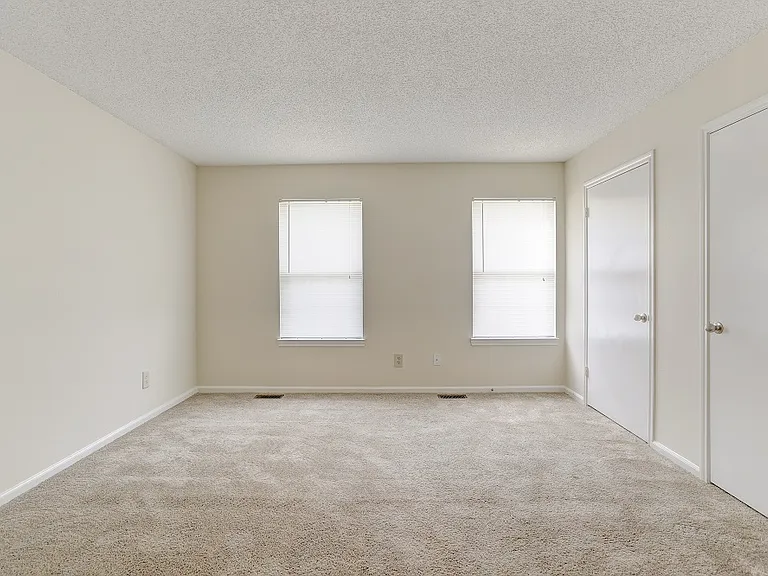 Terrace Park Apartments — Photo 4