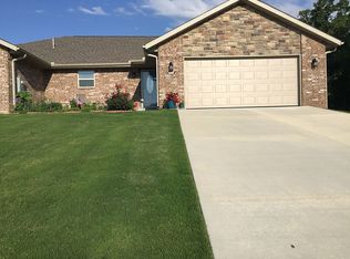 1230-2 Worthington Way, Mountain Home, AR 72653