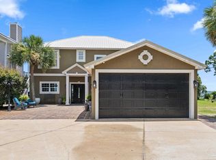 8209 Pompano St, Navarre, FL 32566