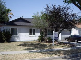 1008 Griffith Way, Hemet, CA 92543