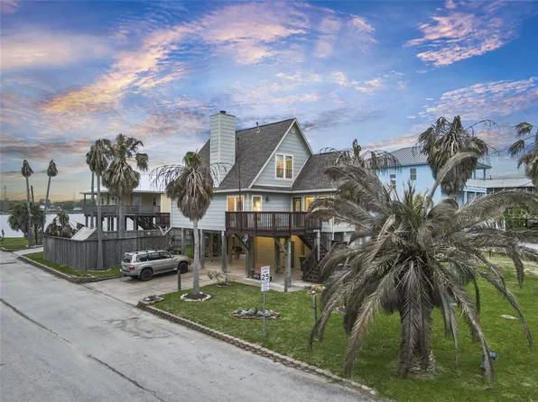 1401 Todville Rd, Seabrook, TX 77586