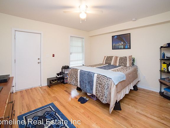 5th image of 3002 W Girard Ave #4066011