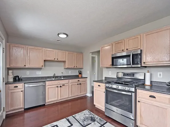 7545 Hyatts Ln, Maineville, OH 45039