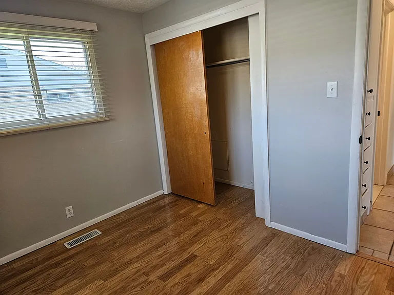 435 W 1250 S — Photo 10