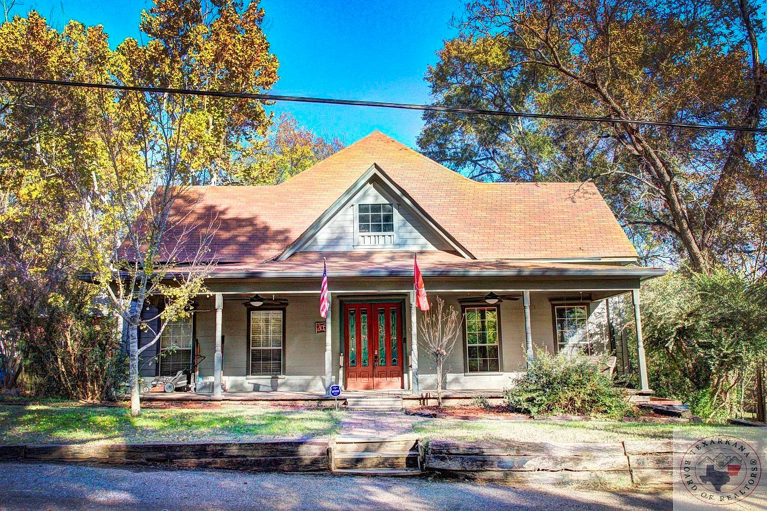 305 Jefferson St, Daingerfield, TX 75638 MLS 113635 Zillow