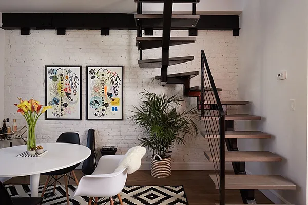 Rented by Nooklyn NYC LLC | media 23