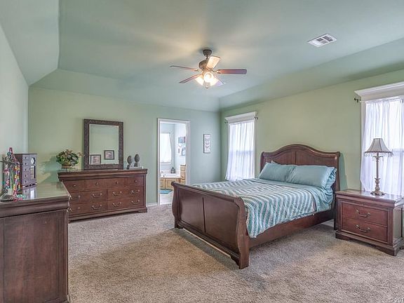 3rd image of 12799 Green Briar