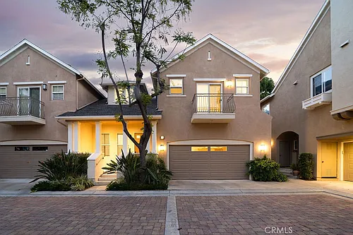 30 Burlingame Photo 1