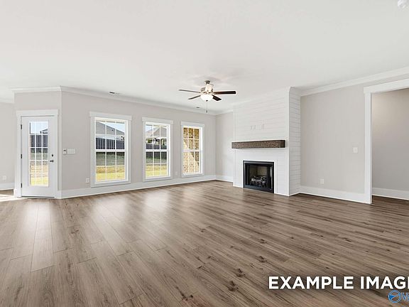 2nd image of 111 Creek Park Dr