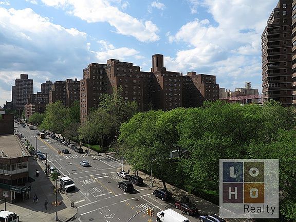 4th image of 573 Grand St APT D602