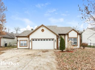4060 Fairoaks Ct, Franklin, IN 46131